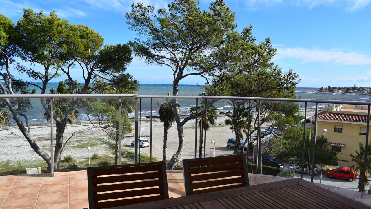 Photo of Patio Balcony in Almadrava Beach