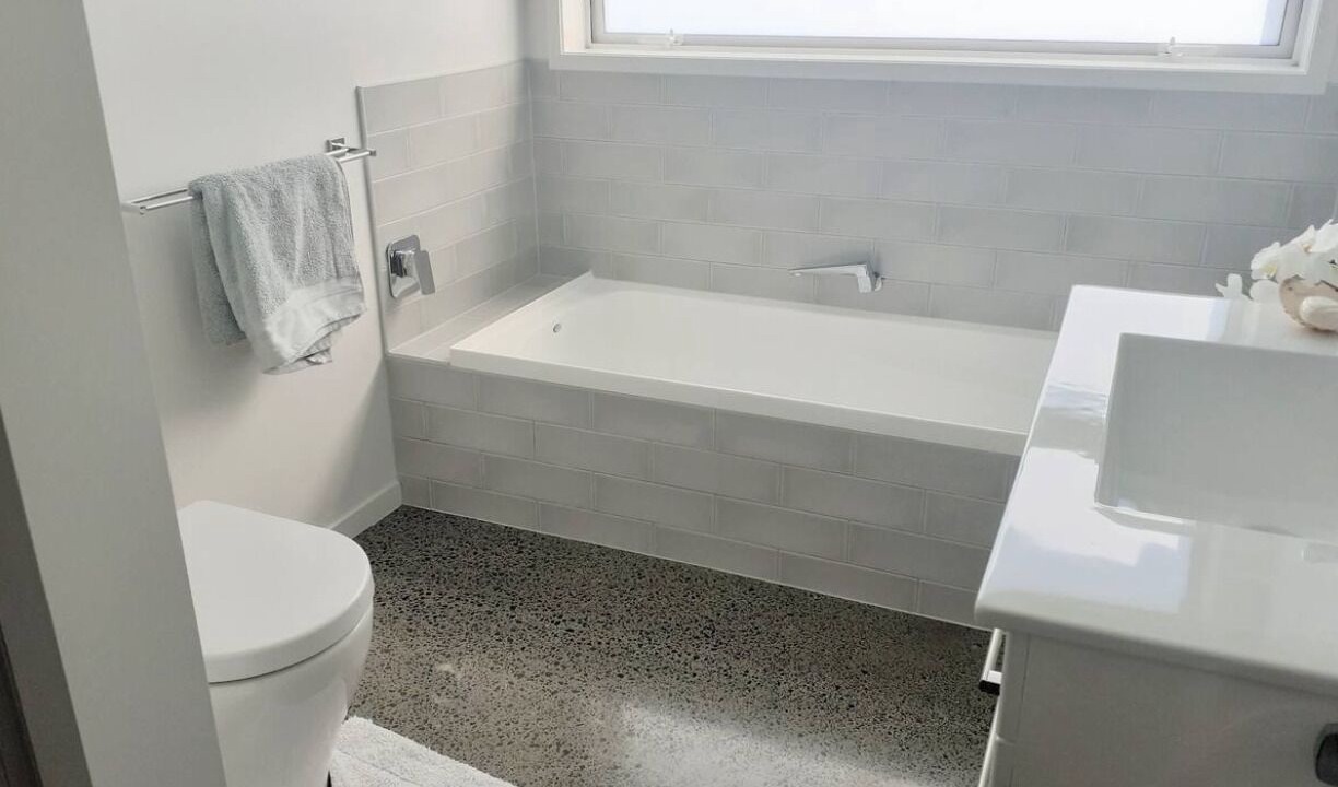 Photo of Bathroom in Matapouri