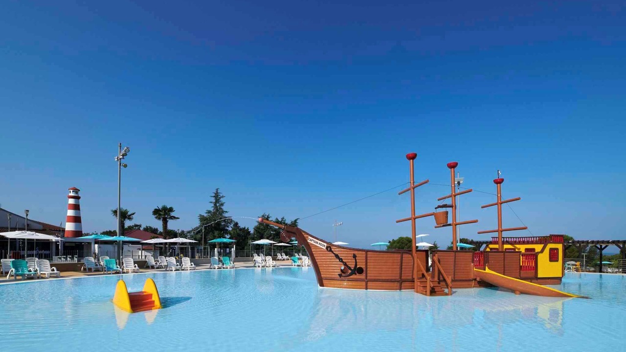 Photo of Outdoor in Monterol