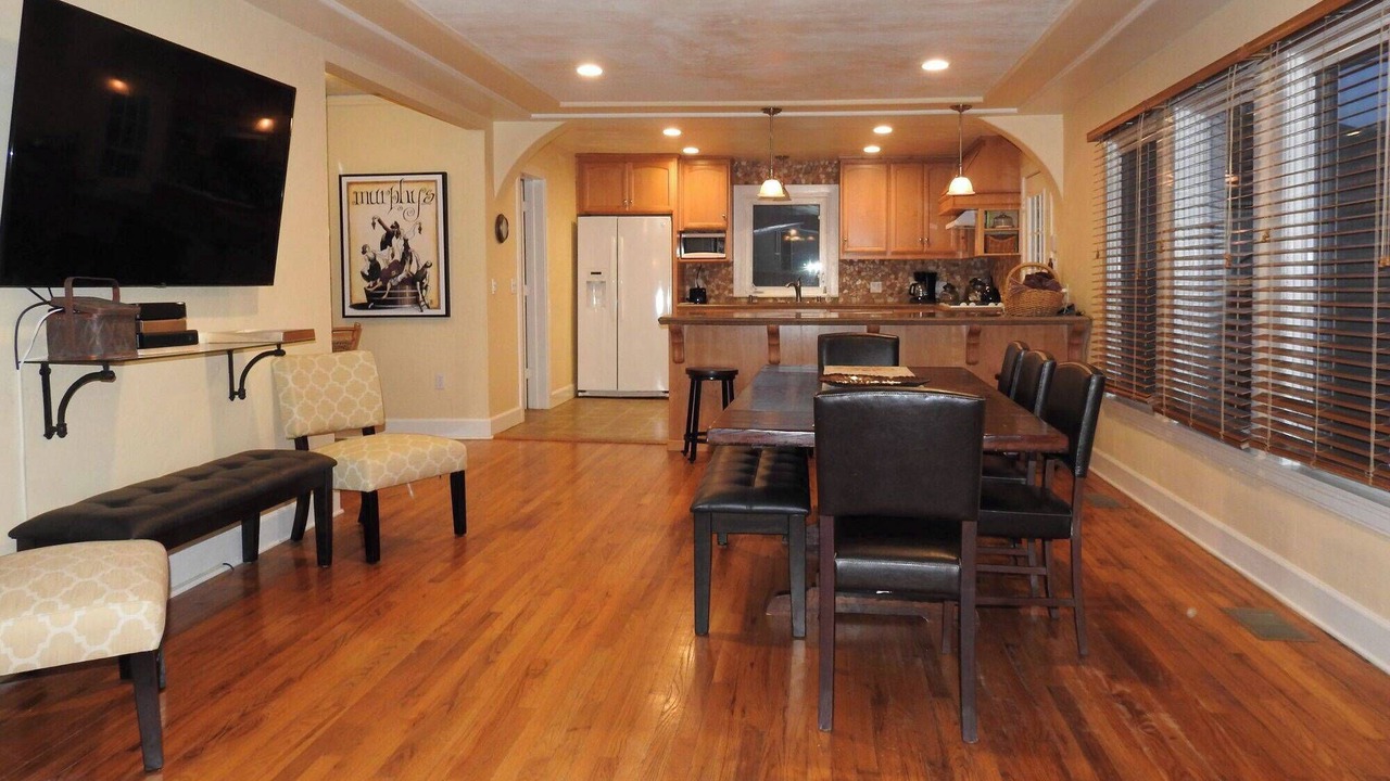 Photo of Livingroom in Murphys