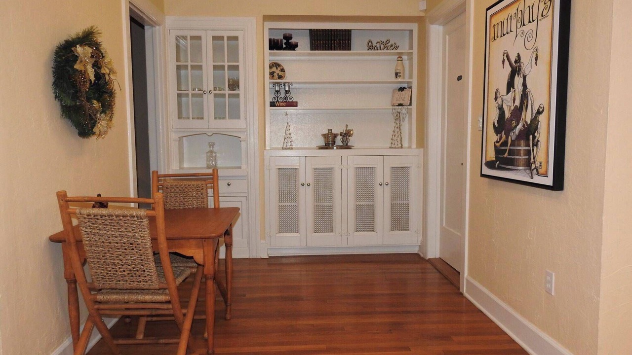 Photo of Others in Murphys