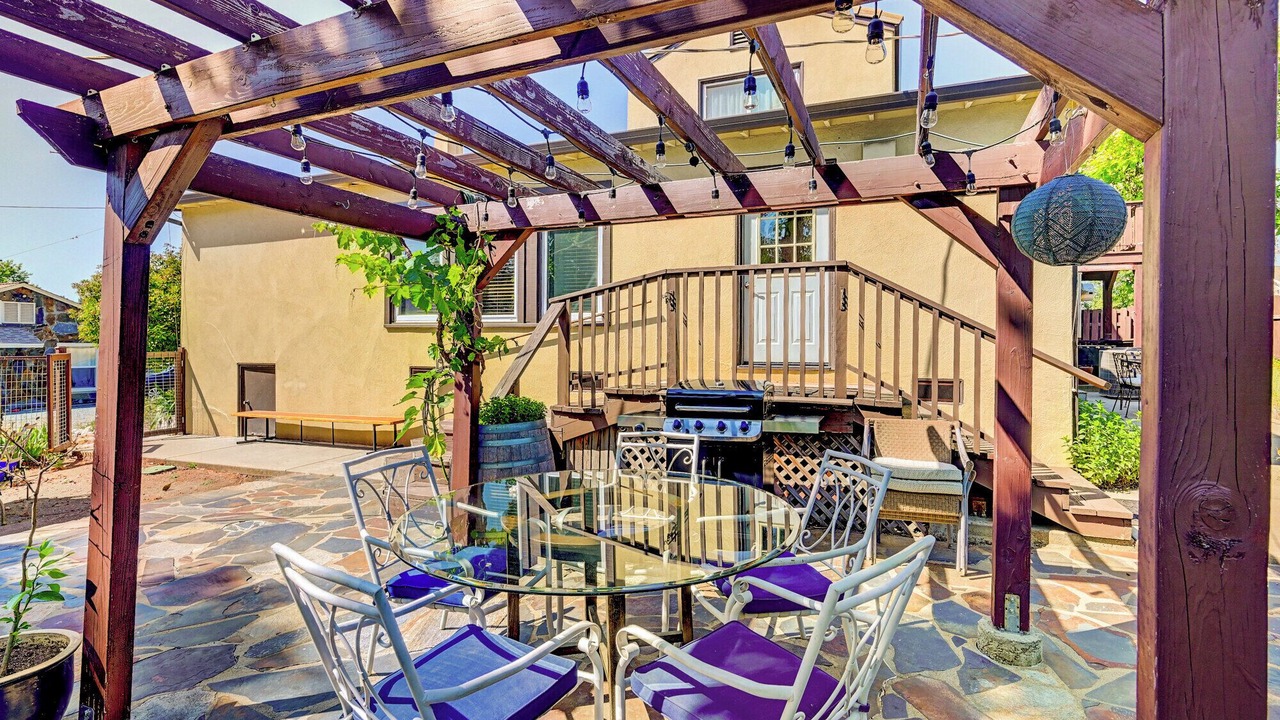 Photo of Others in Murphys