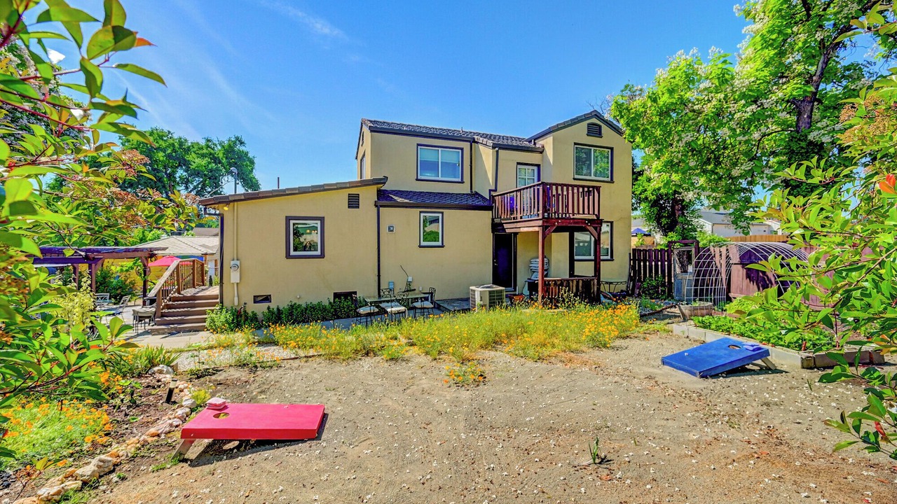 Photo of Others in Murphys