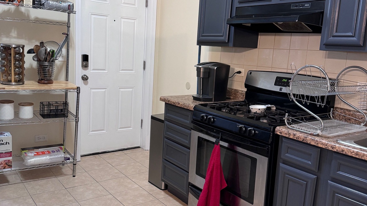 Photo of Kitchen in East Garfield Park
