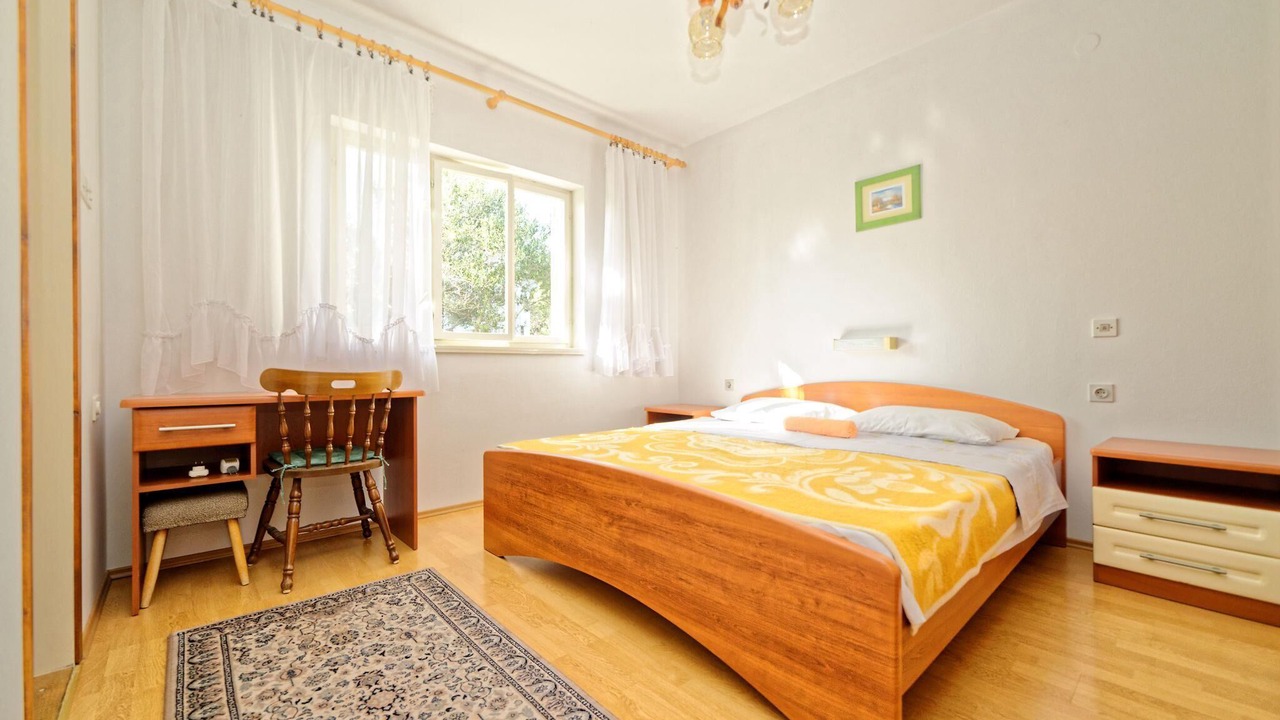 Photo of Bedroom in Rab