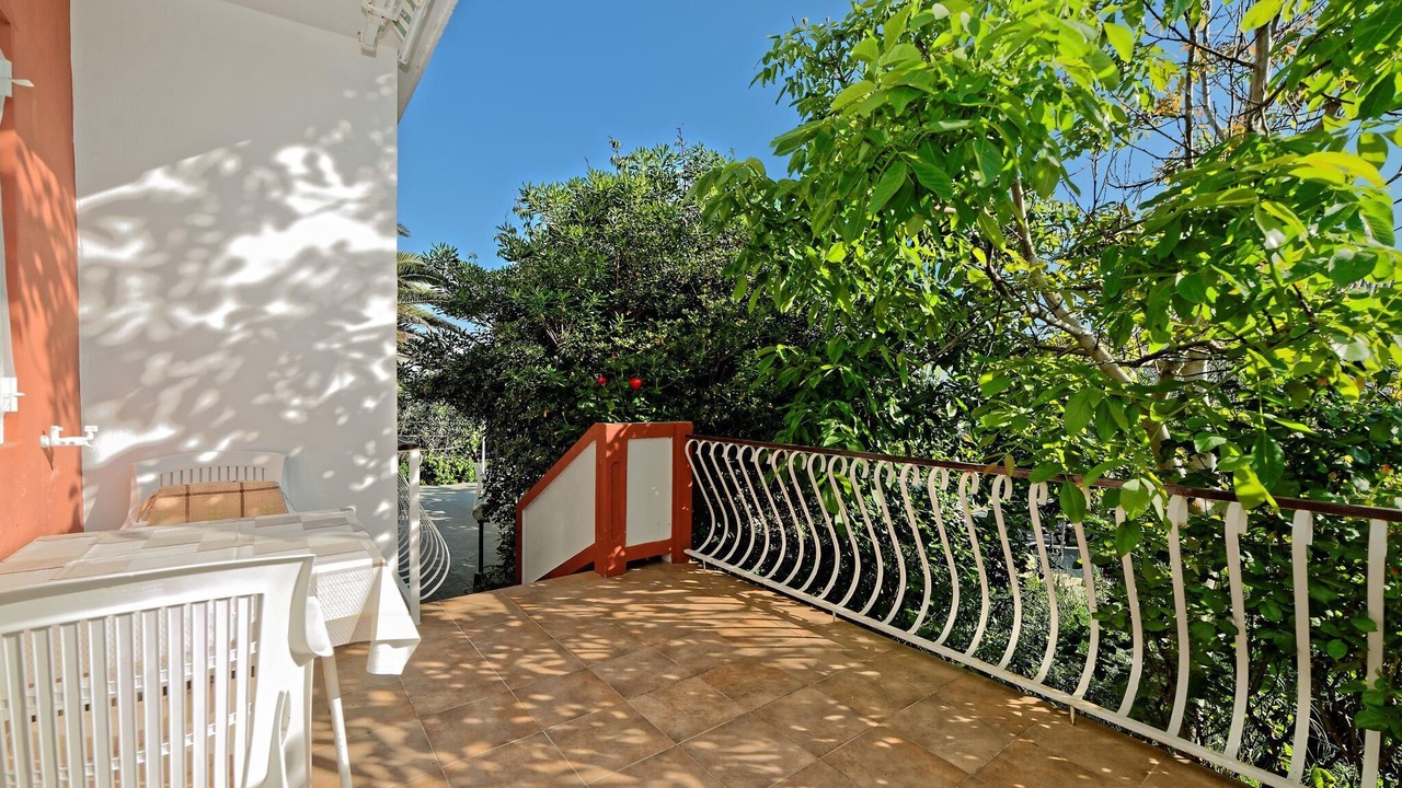 Photo of Patio Balcony in Rab