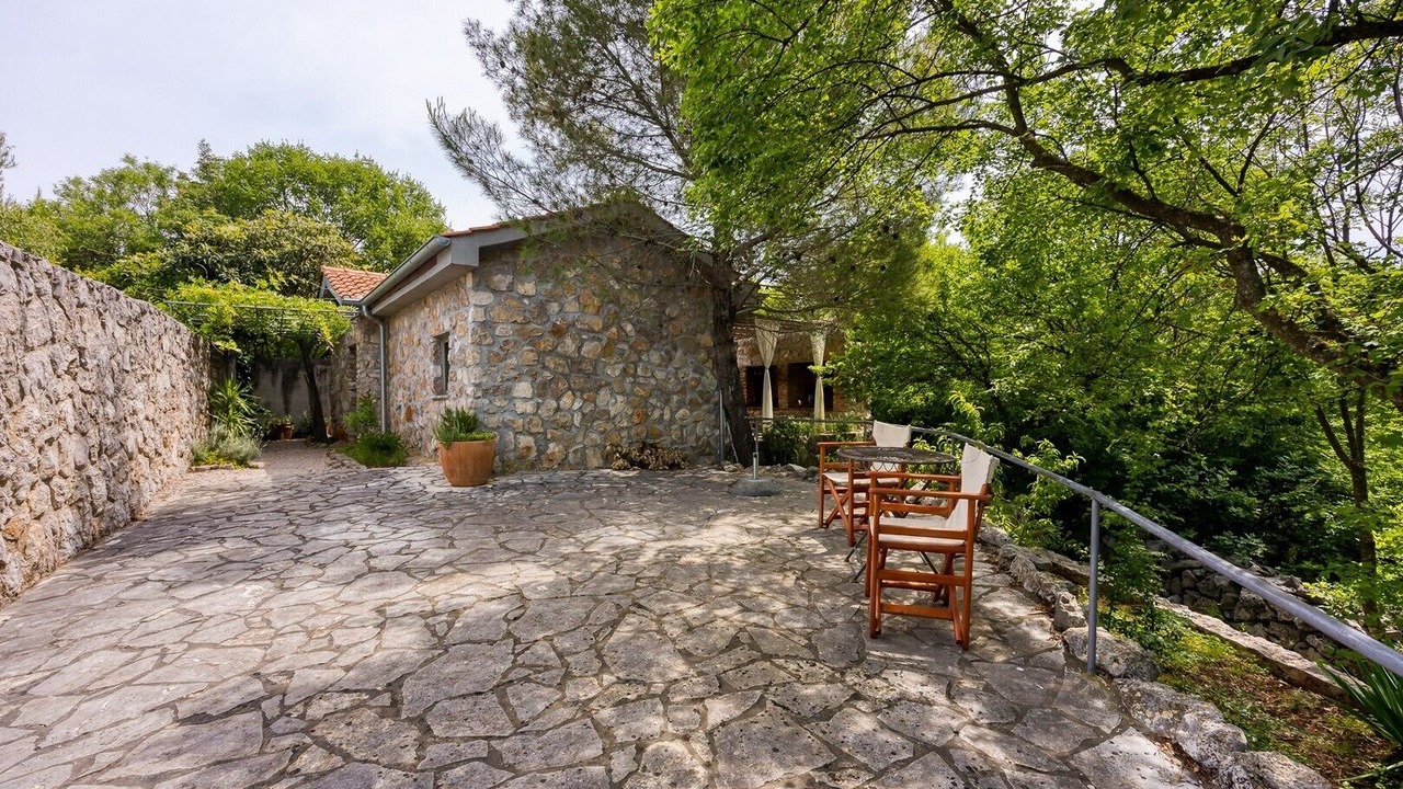 Photo of Outdoor in Nenadici