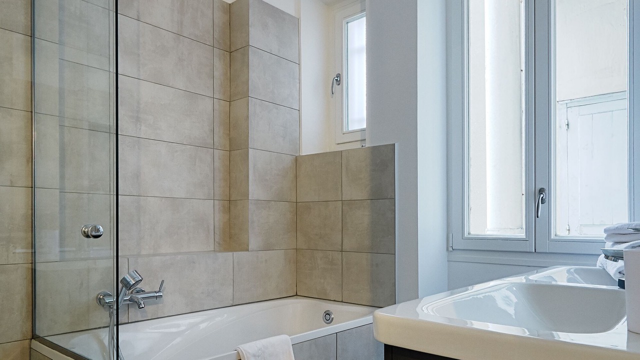 Photo of Bathroom in Auteuil