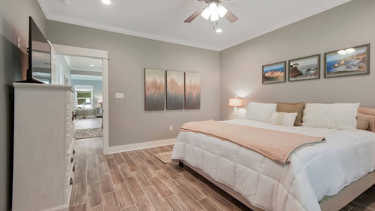 Photo of Bedroom in Gulfport