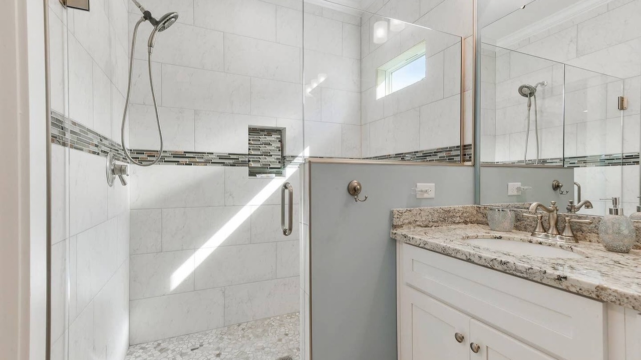 Photo of Bathroom in Gulfport