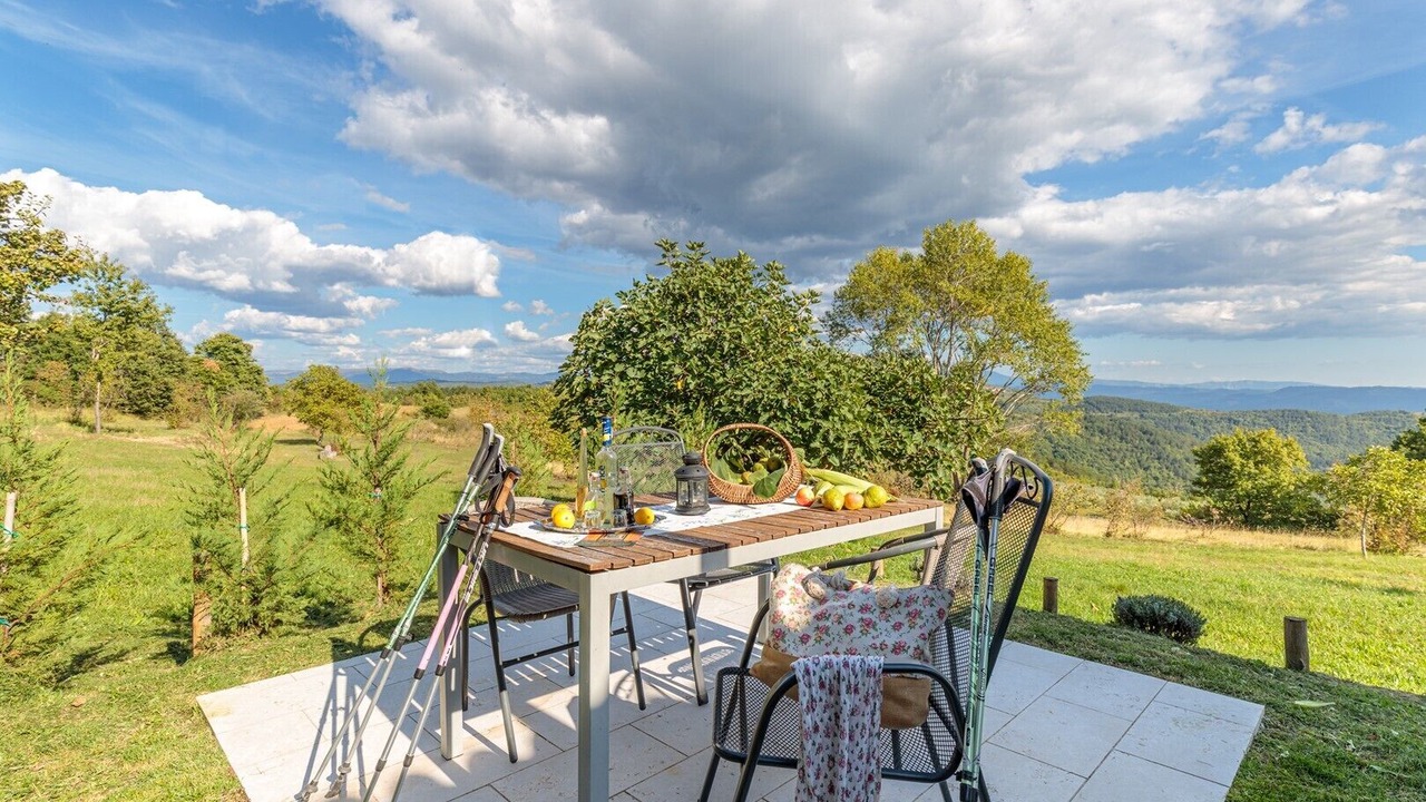 Photo of Outdoor in Oprtalj