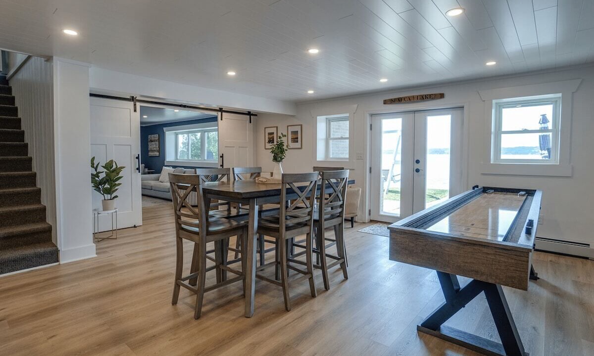 Photo of Bedroom in Teall Beach