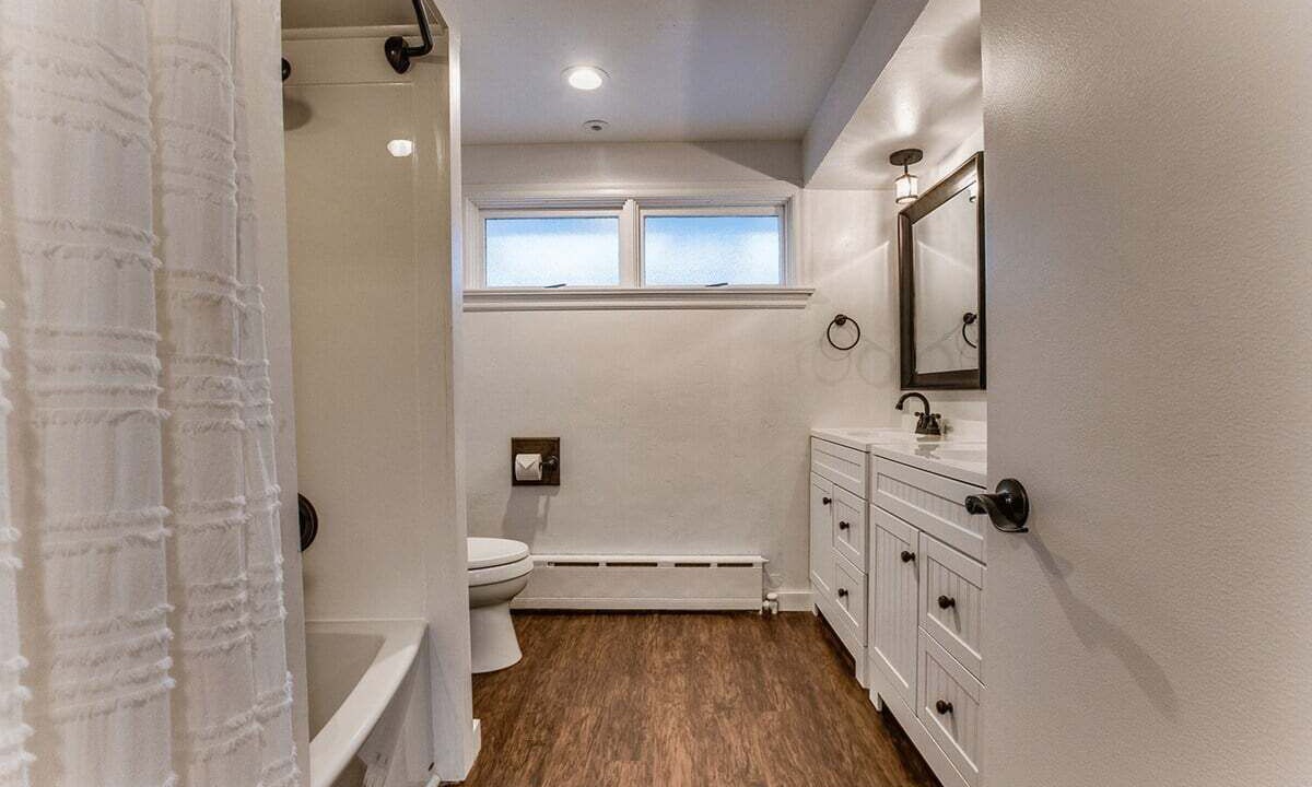 Photo of Others in Teall Beach