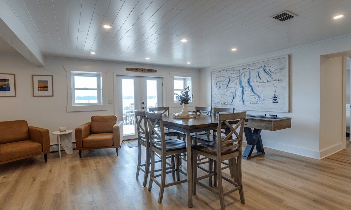 Photo of Bedroom in Teall Beach