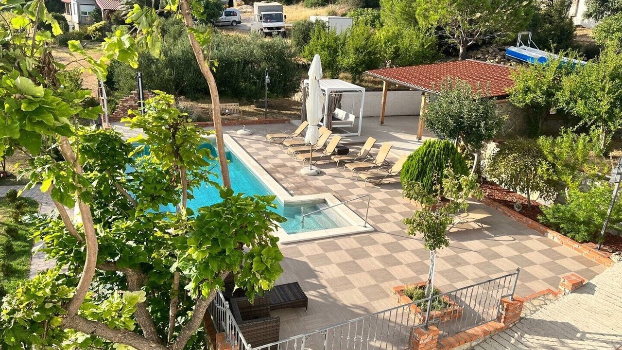 Photo of Outdoor in Mundanije