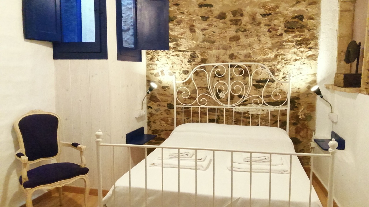 Photo of Bedroom in Llanca
