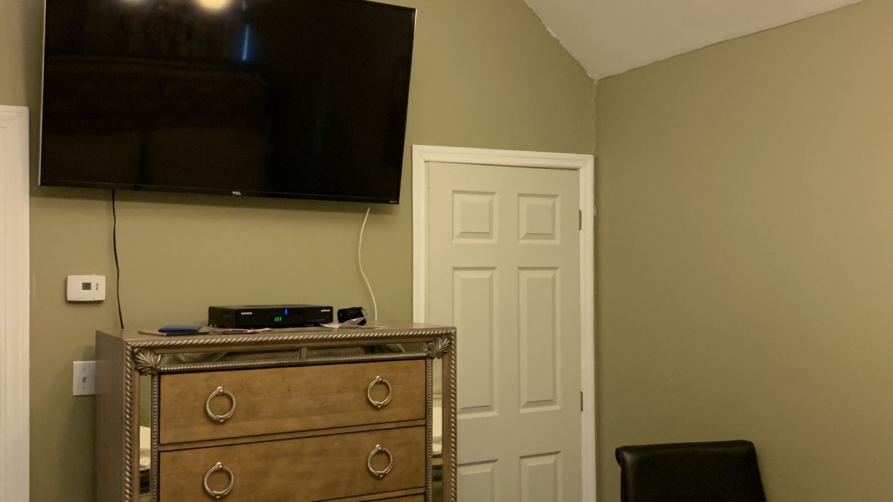 Photo of Bedroom in West Babylon