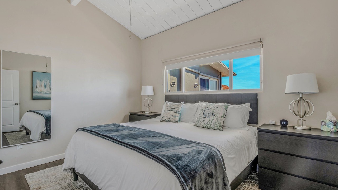 Photo of Bedroom in Ocean Beach