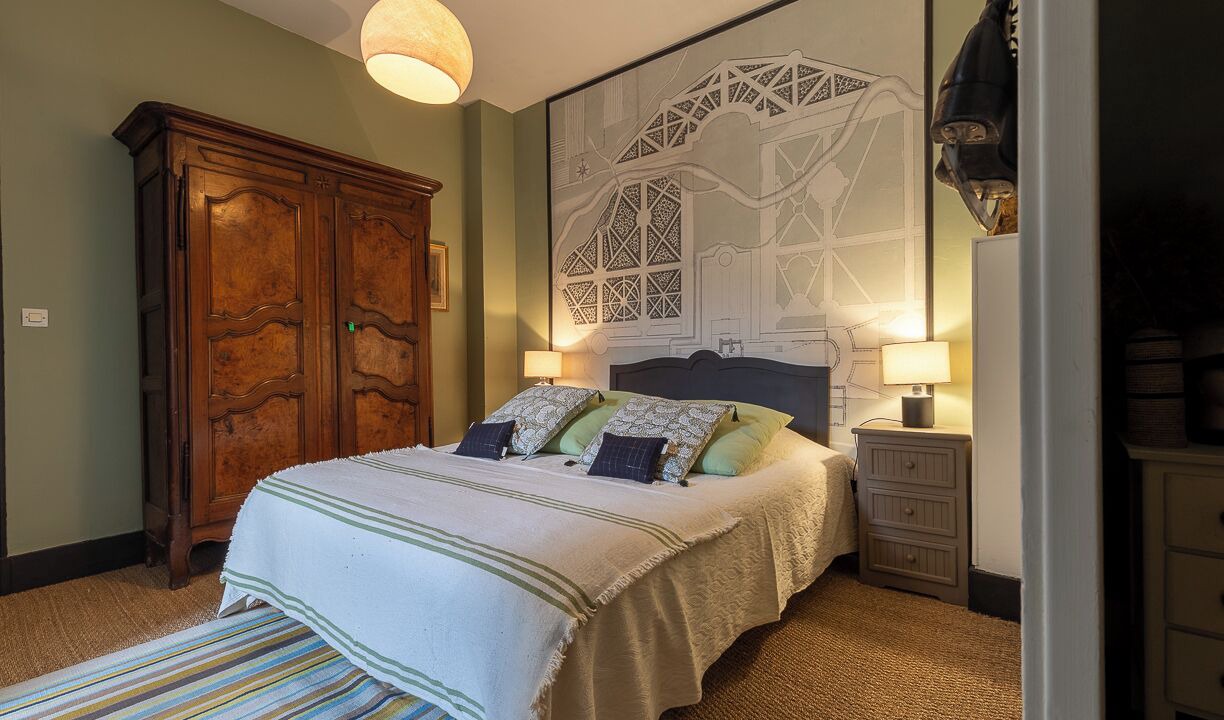 Photo of Bedroom in Moret-sur-Loing
