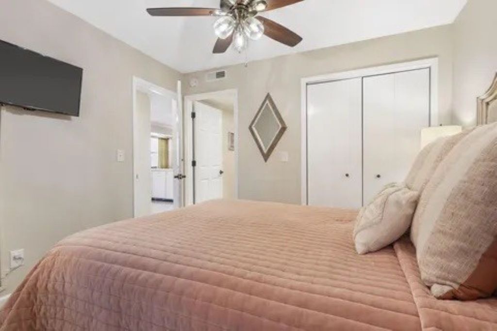 Photo of Bedroom in Indian Point