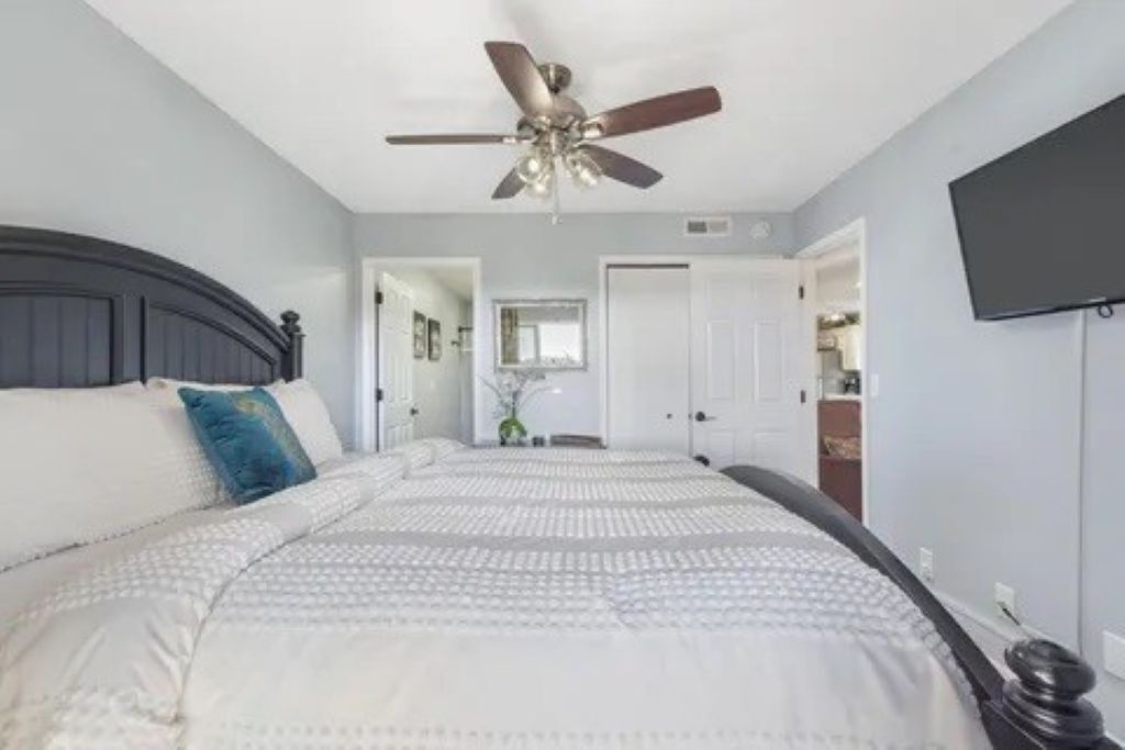 Photo of Bedroom in Indian Point