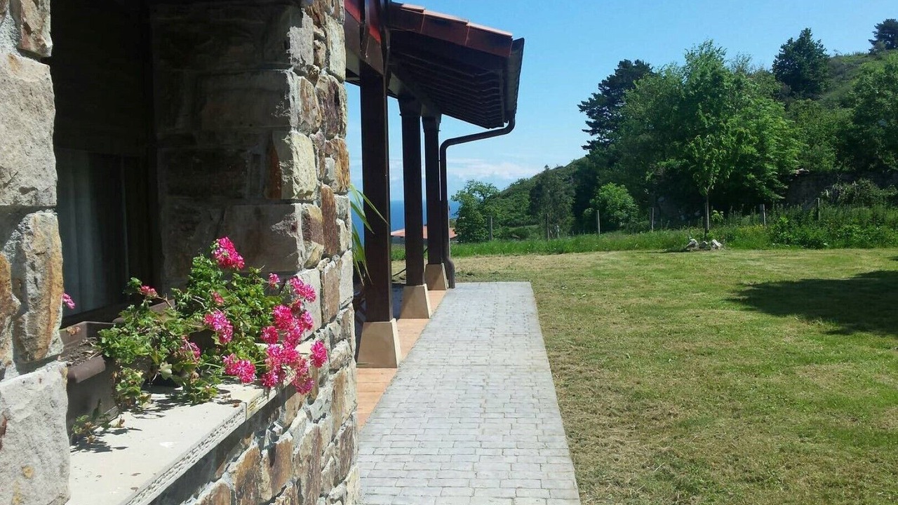 Photo of Outdoor in Ispaster
