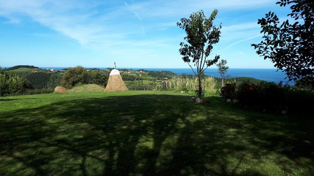 Photo of Outdoor in Ispaster