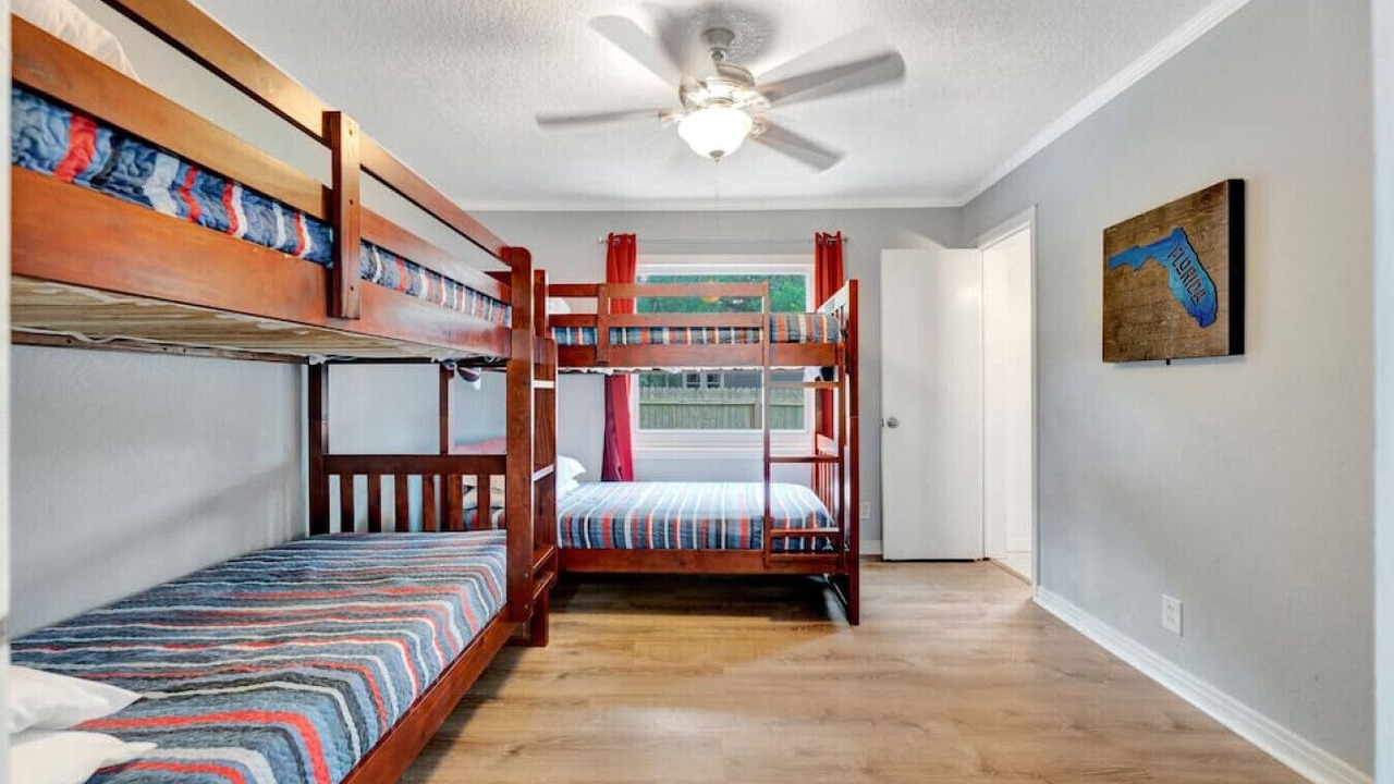 Photo of Bedroom in Riverside Heights