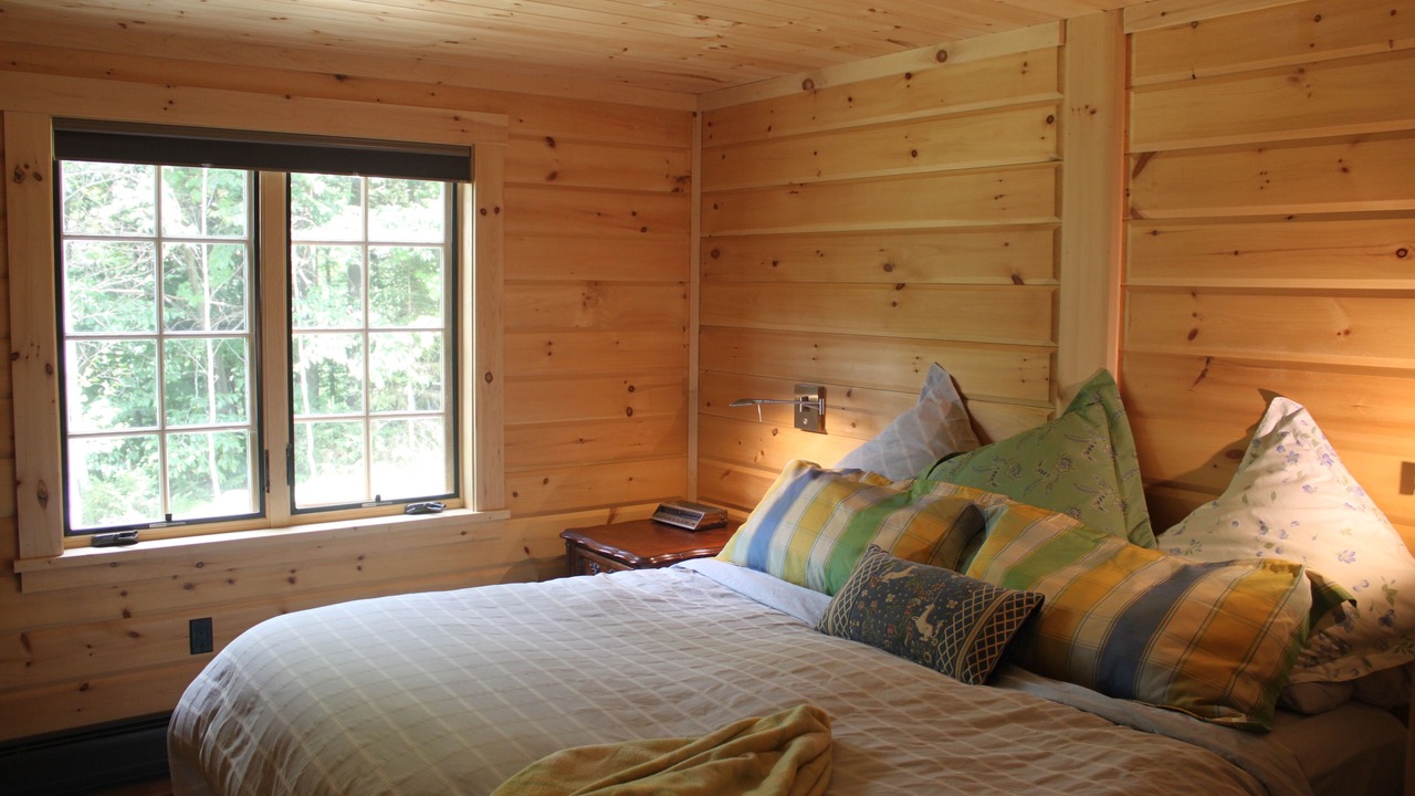 Photo of Bedroom in Stowe Area