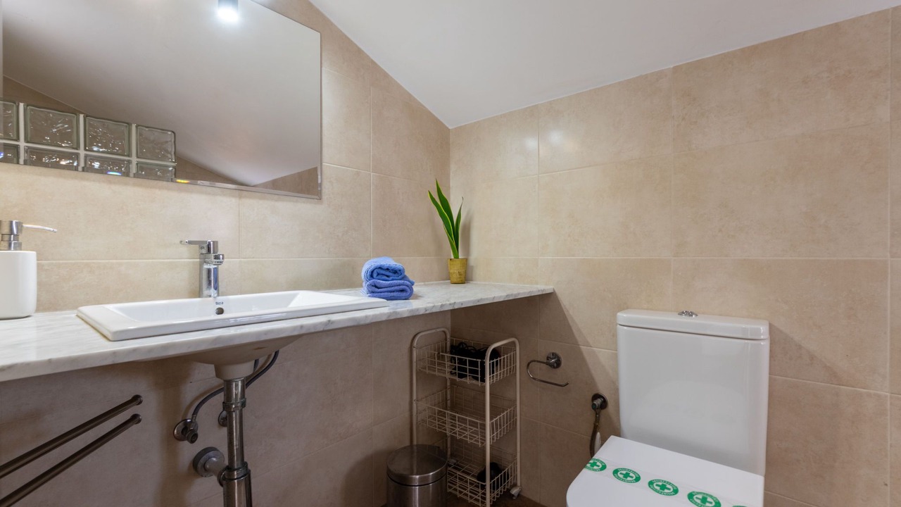 Photo of Bathroom in Clara