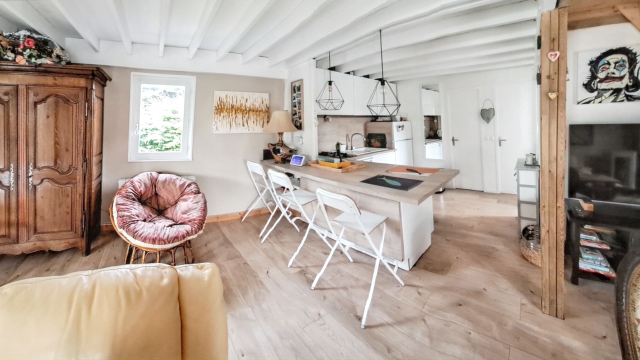 Photo of Livingroom in Colleville-Montgomery