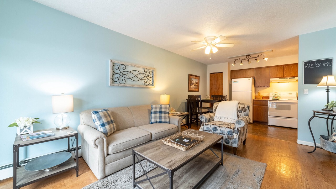 Photo of Livingroom in Walloon Lake