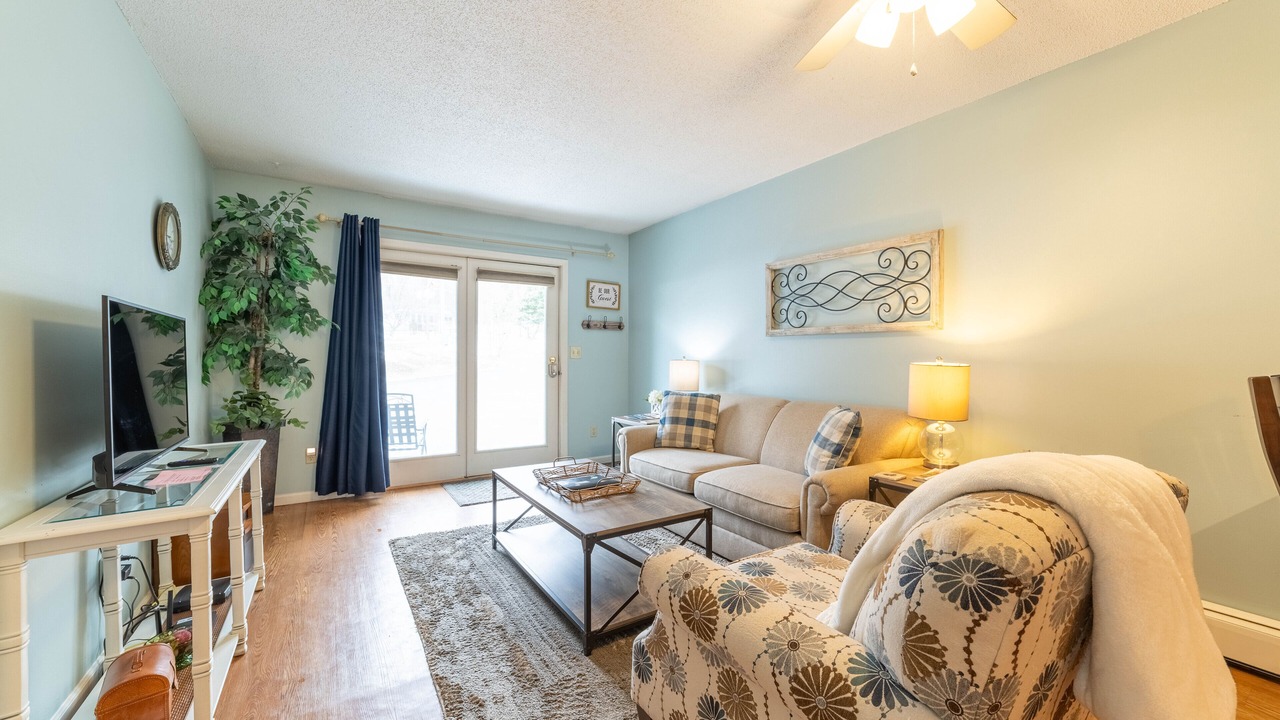 Photo of Livingroom in Walloon Lake