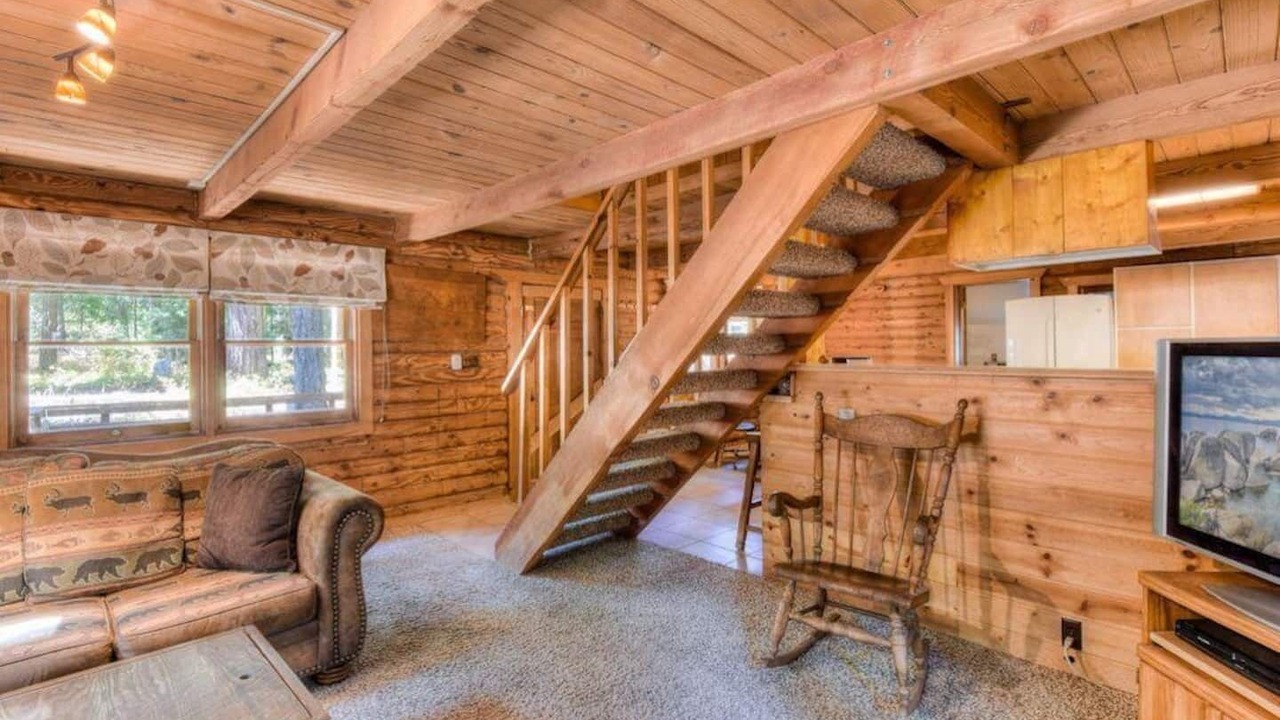 Photo of Livingroom in Homewood
