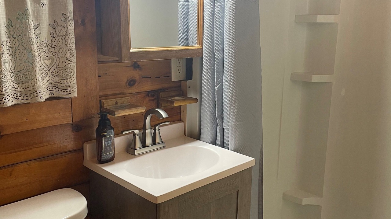 Photo of Bathroom in Winter