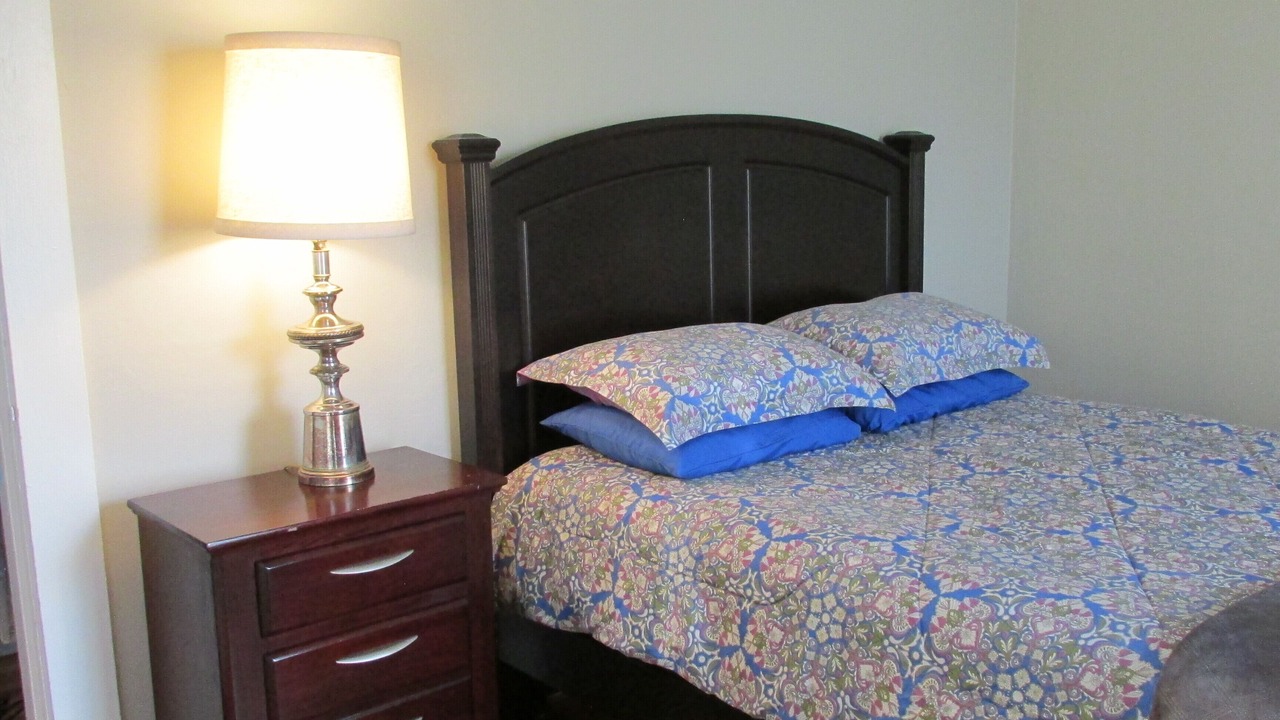 Photo of Bedroom in Salem