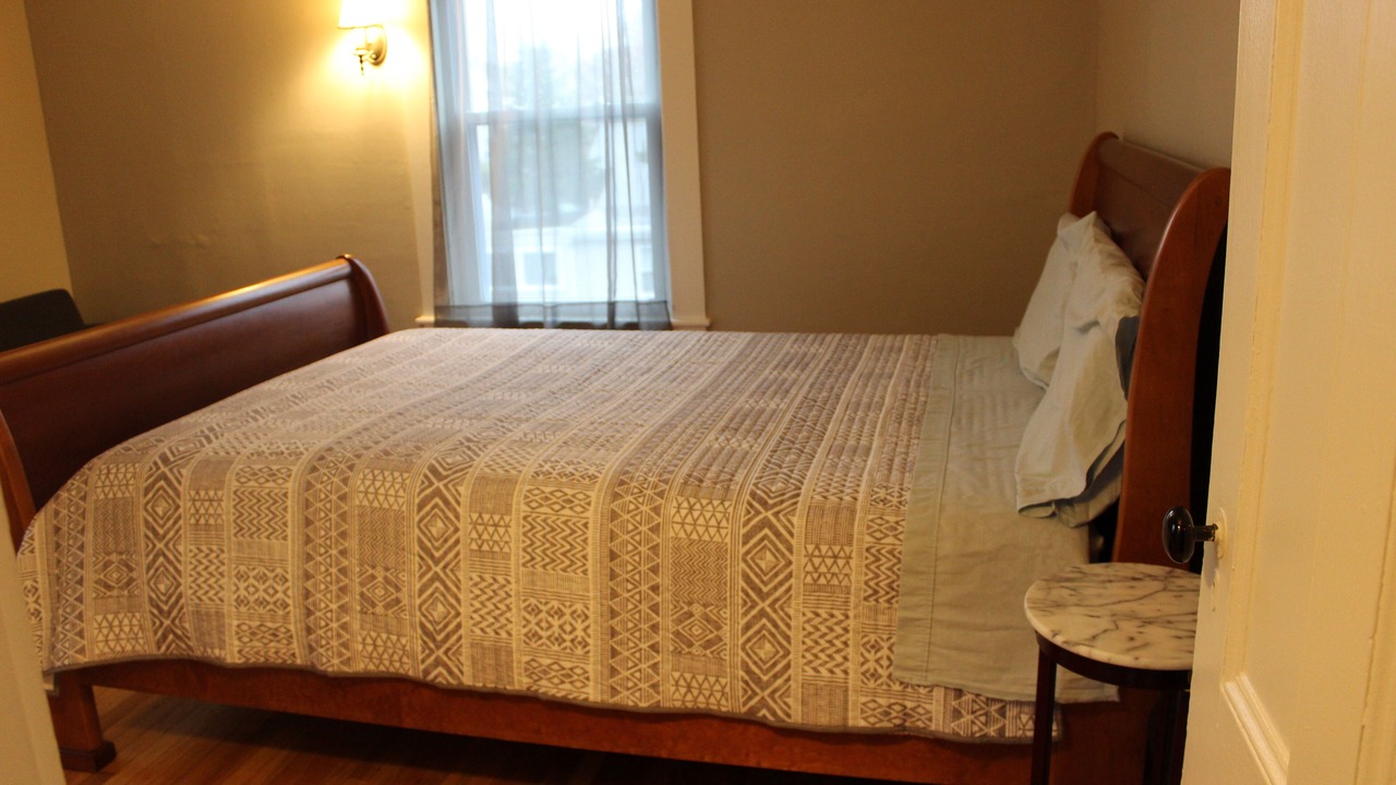 Photo of Bedroom in Salem