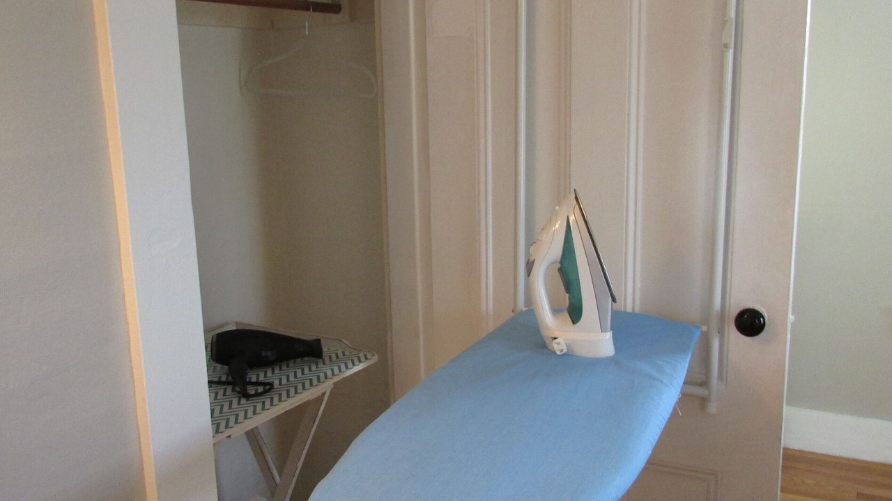 Photo of Bedroom in Salem