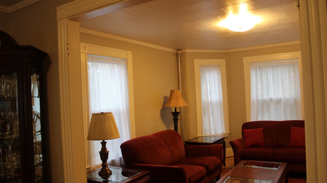 Photo of Livingroom in Salem