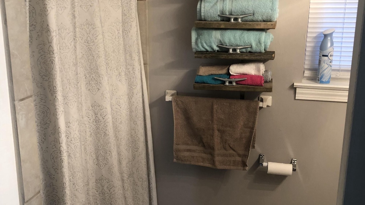 Photo of Bathroom in Clanton