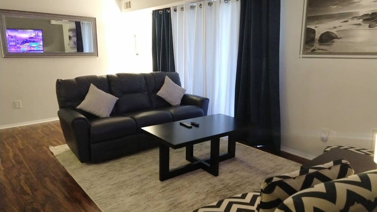 Photo of Livingroom in Southwest Raleigh