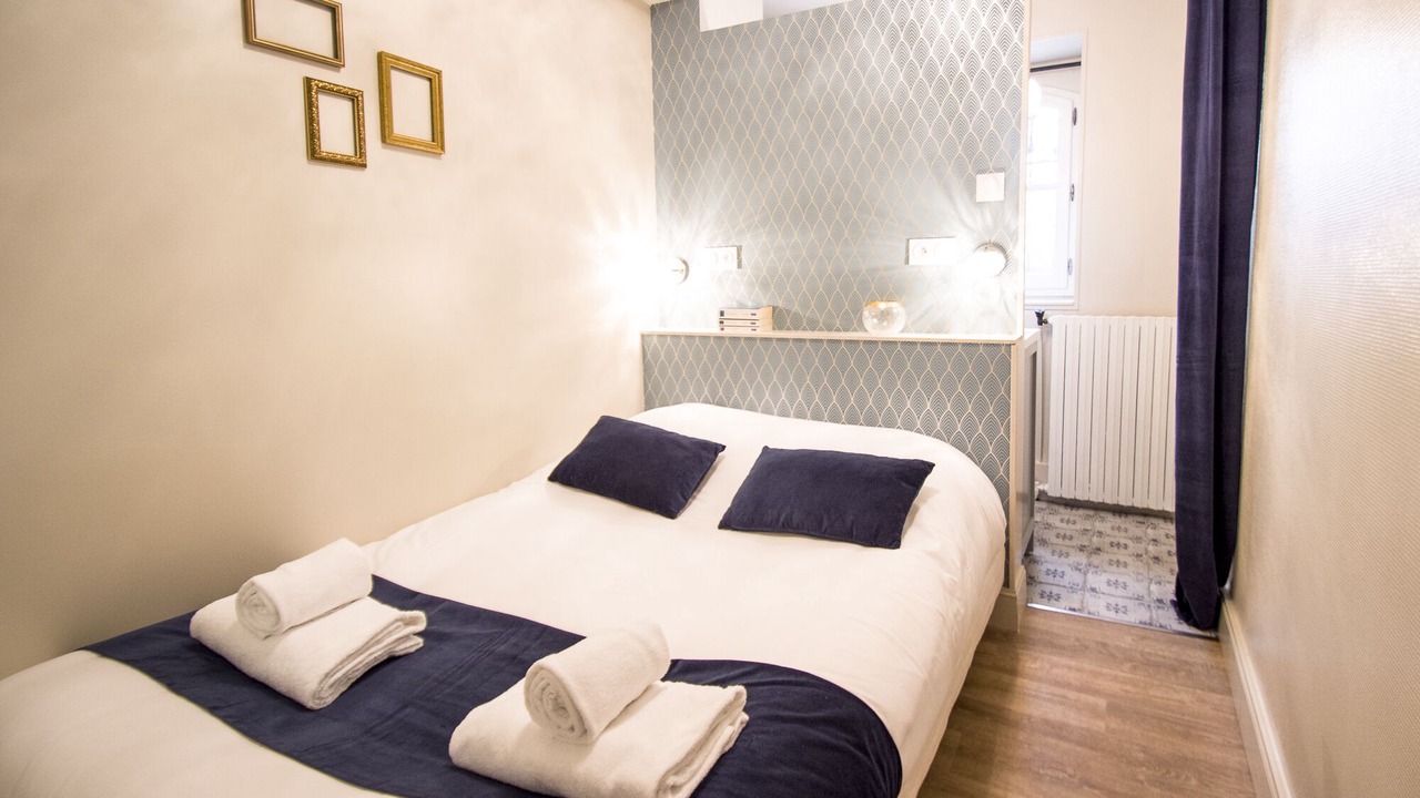 Photo of Bedroom in Carmes