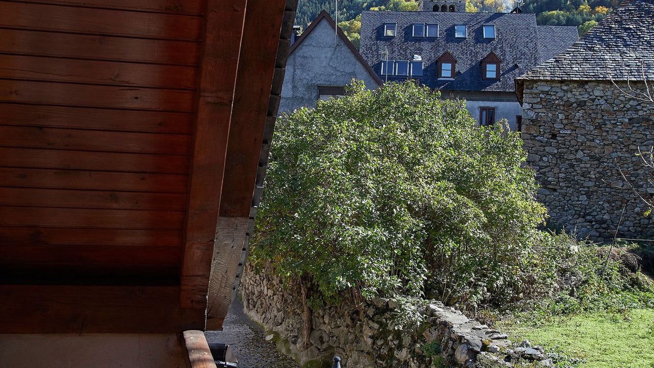 Photo of Outdoor in Arties