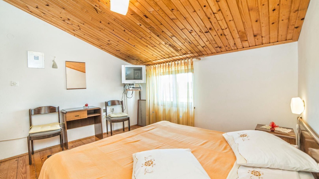 Photo of Bedroom in Pomer