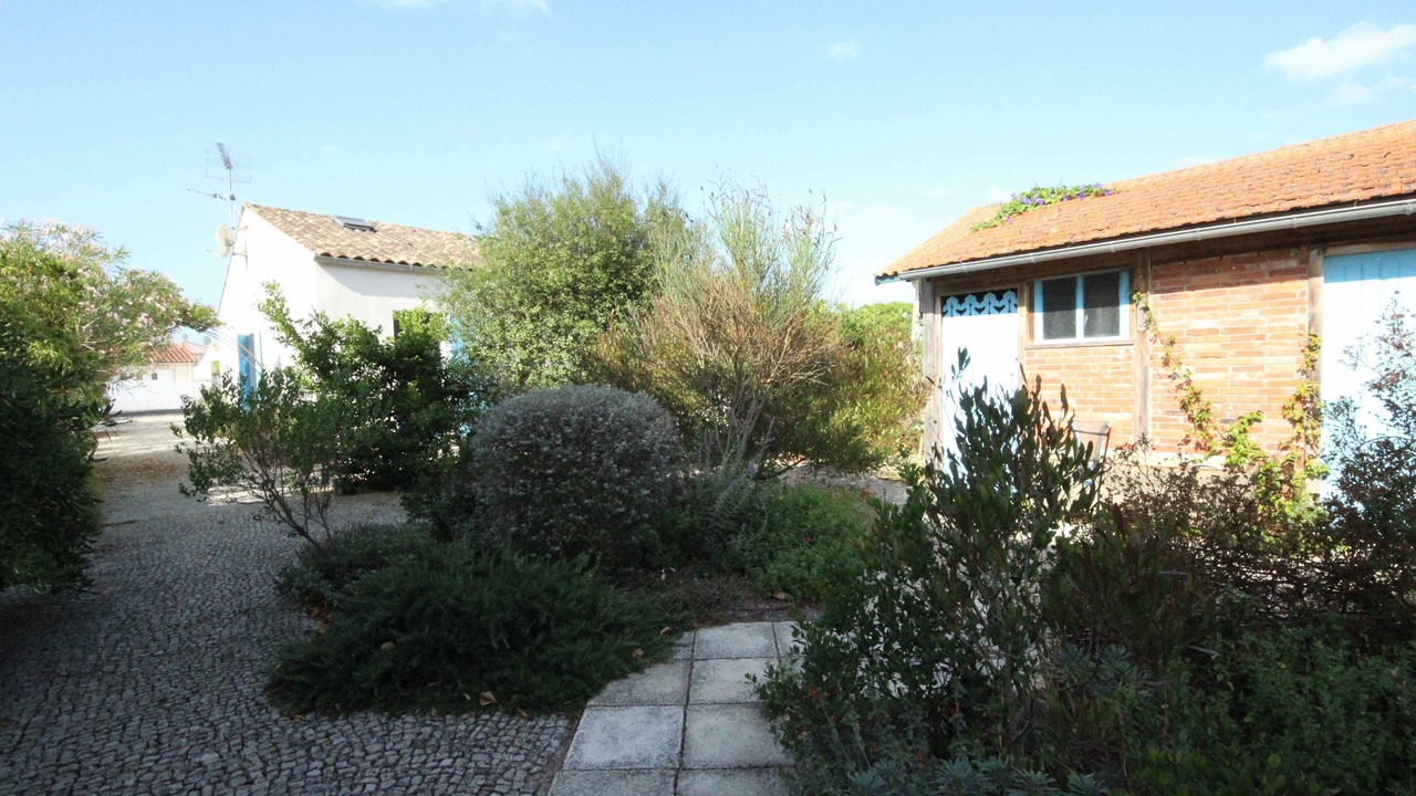 Photo of Outdoor in La Bree-les-Bains