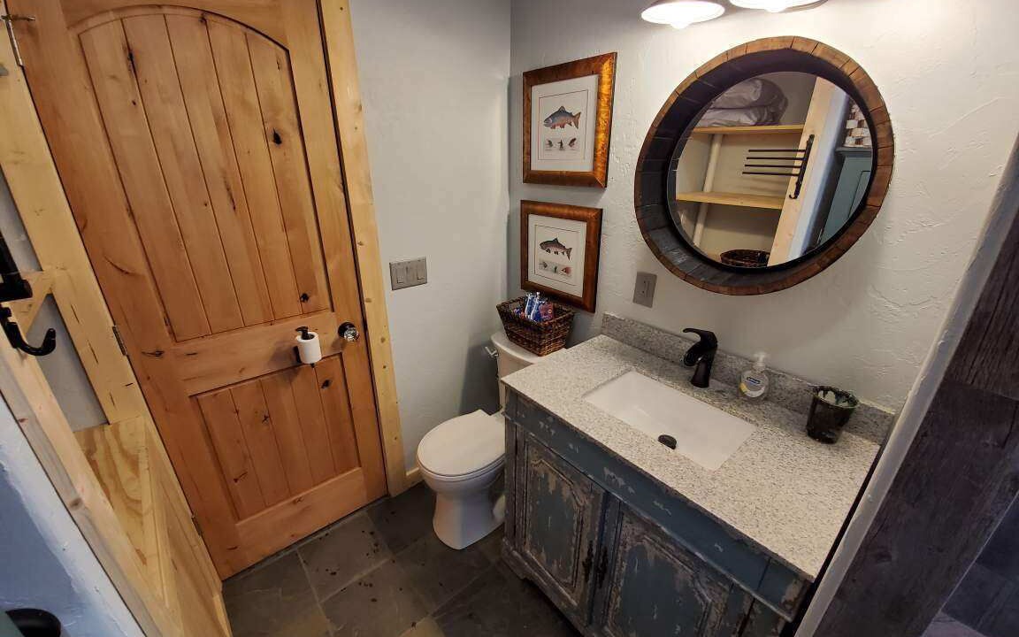 Photo of Bathroom in Saddlestring