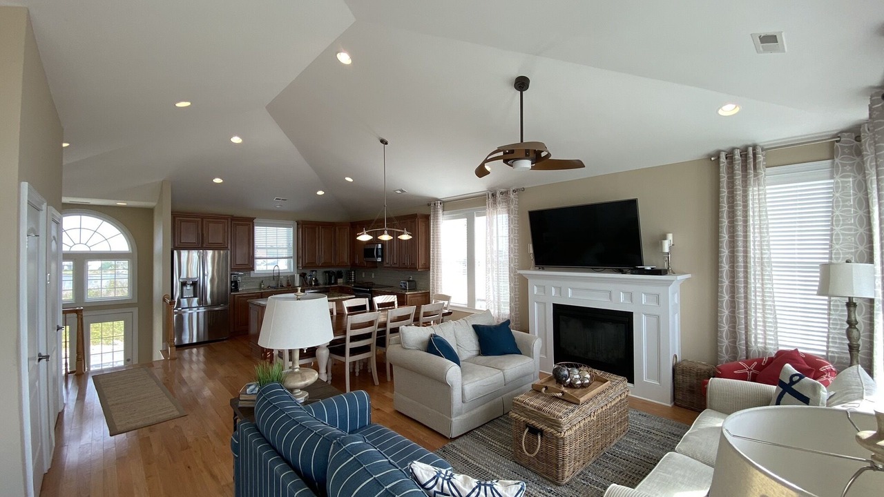 Photo of Livingroom in North Topsail Beach