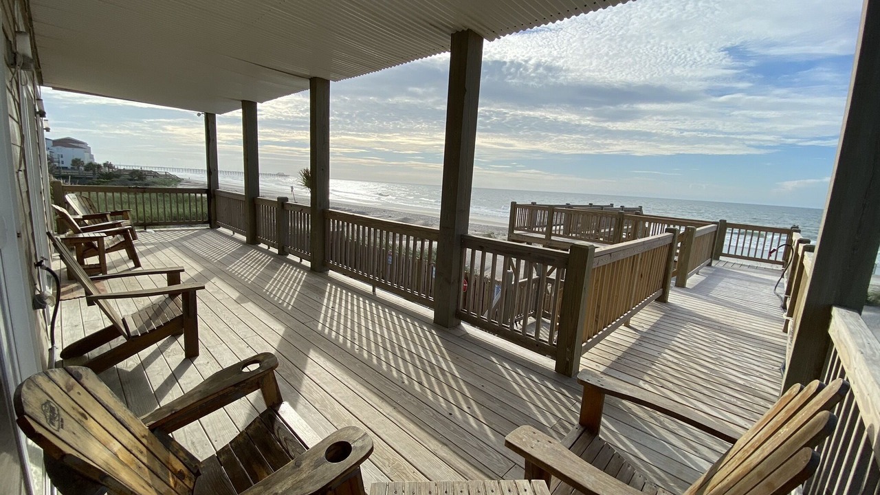 Photo of Patio Balcony in North Topsail Beach