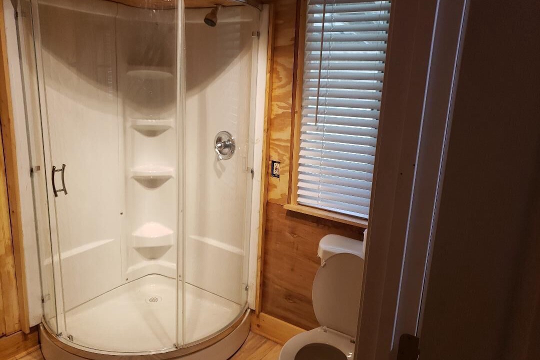 Photo of Bathroom in Stone County