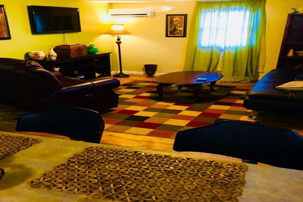 Photo of Livingroom in Waverly